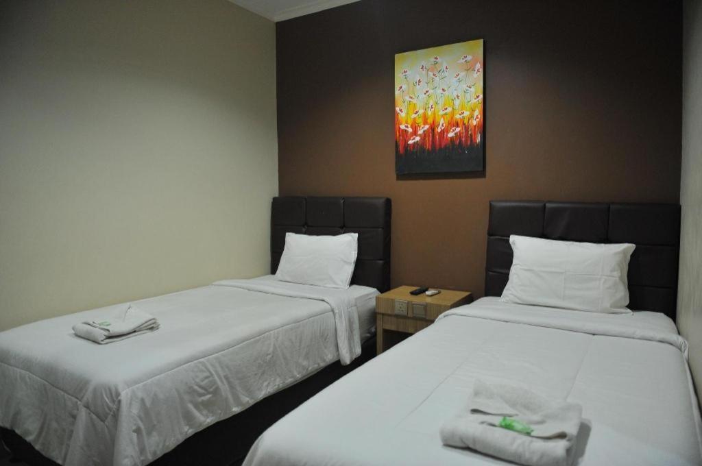 Benito Residence Tangerang Exterior foto